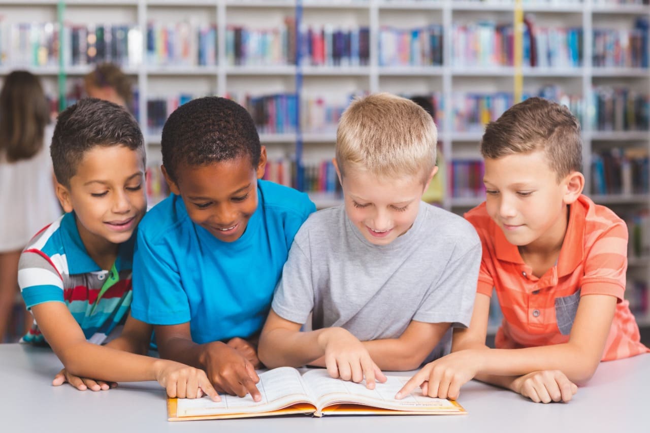 bordar valores e princípios logo nos anos iniciais do ensino fundamental é essencial para a formação de bons cidadãos! Saiba mais sobre o assunto e como o Dom Bosco trabalha isso no ensino!