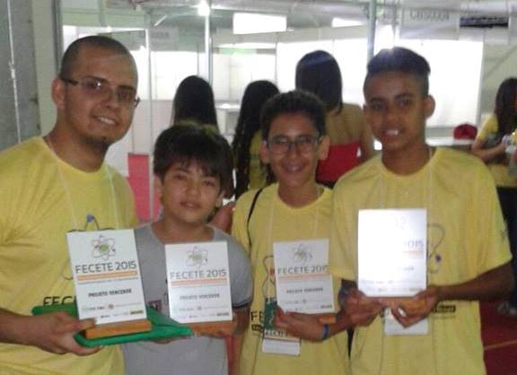 ALUNOS DO COLÉGIO NESFA SÃO PREMIADOS EM FEIRA DE CIÊNCIAS E TECNOLOGIA