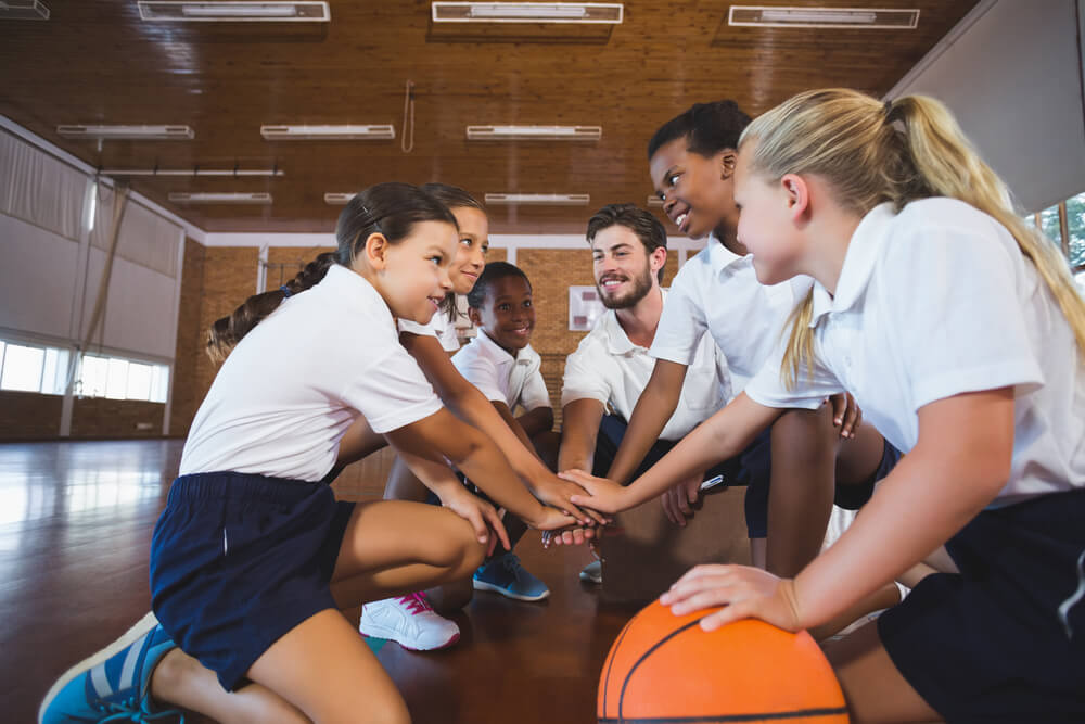 Qual a importância do educador físico para o desenvolvimento dos alunos?