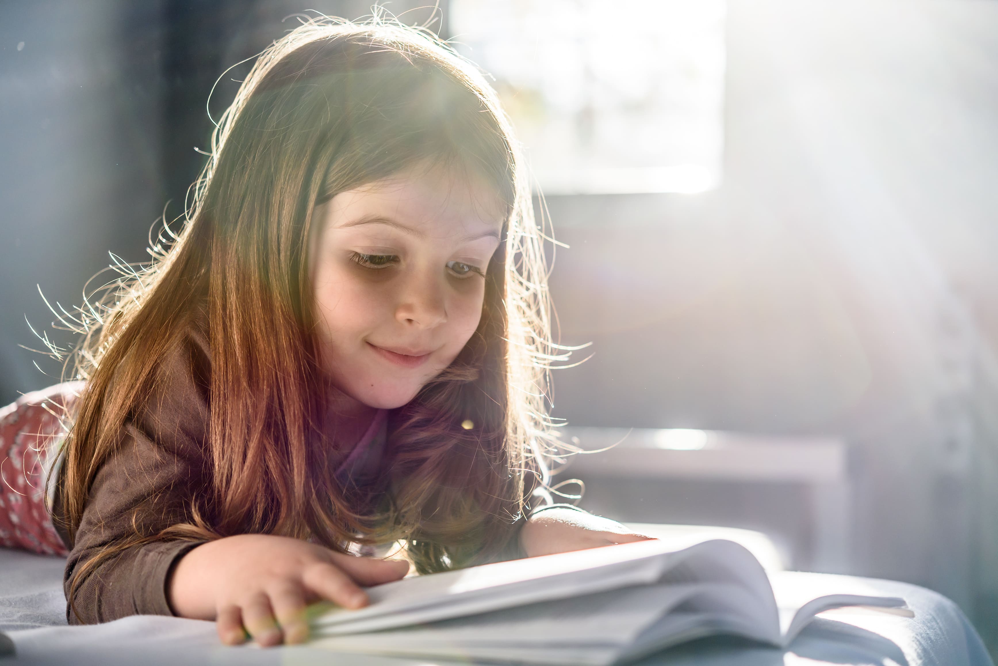 A leitura complementar é uma prática que trará benefícios aos alunos para a vida toda. Quer saber alguns motivos para inserir outros materiais no ensino? Acompanhe!
